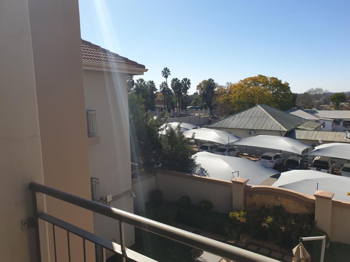 Grosvenor Apartments Pretoria Exterior photo